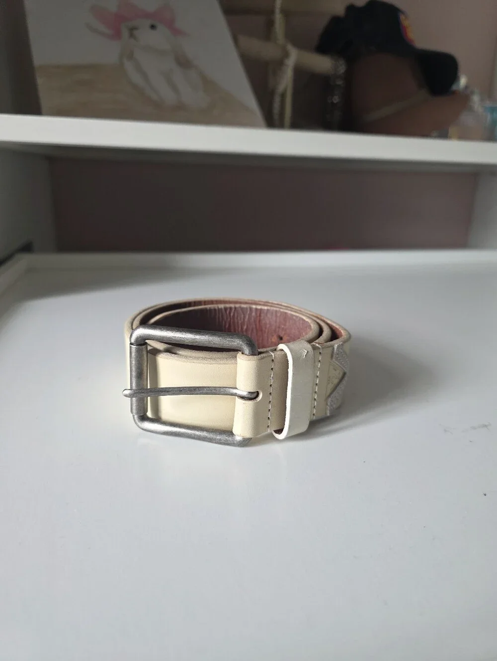GUESS Vintage Cream Leather Belt with Silver Buckle